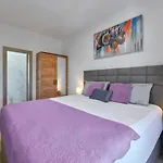 Villa Brand New Borina With Pool Loborika